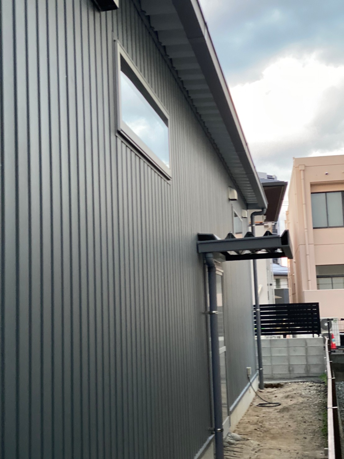 業務内容ユウエス工業,型枠工事,造成工事,ユウエス工業,宮崎の外構工事,宮崎のエクステリア工事,宮崎の土工事,宮崎の新築外構工事,宮崎の車庫回り工事,宮崎の水回り工事,ユウエス工業宮崎,西都市外構工事,宮崎外構工事,エクステリア工事,安い,ウッドデッキ,カーポート,フェンス